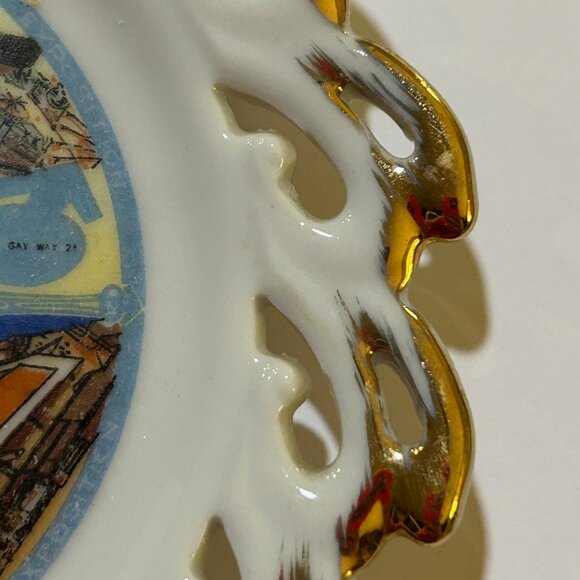 Seattle World's Fair Small Ceramic Souvenir Plate - Picture 10 of 12